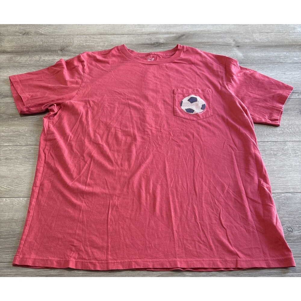 Vineyard Vines Coral Short Sleeve Pocket T Shirt Whales Soccer Ball Men's Large
